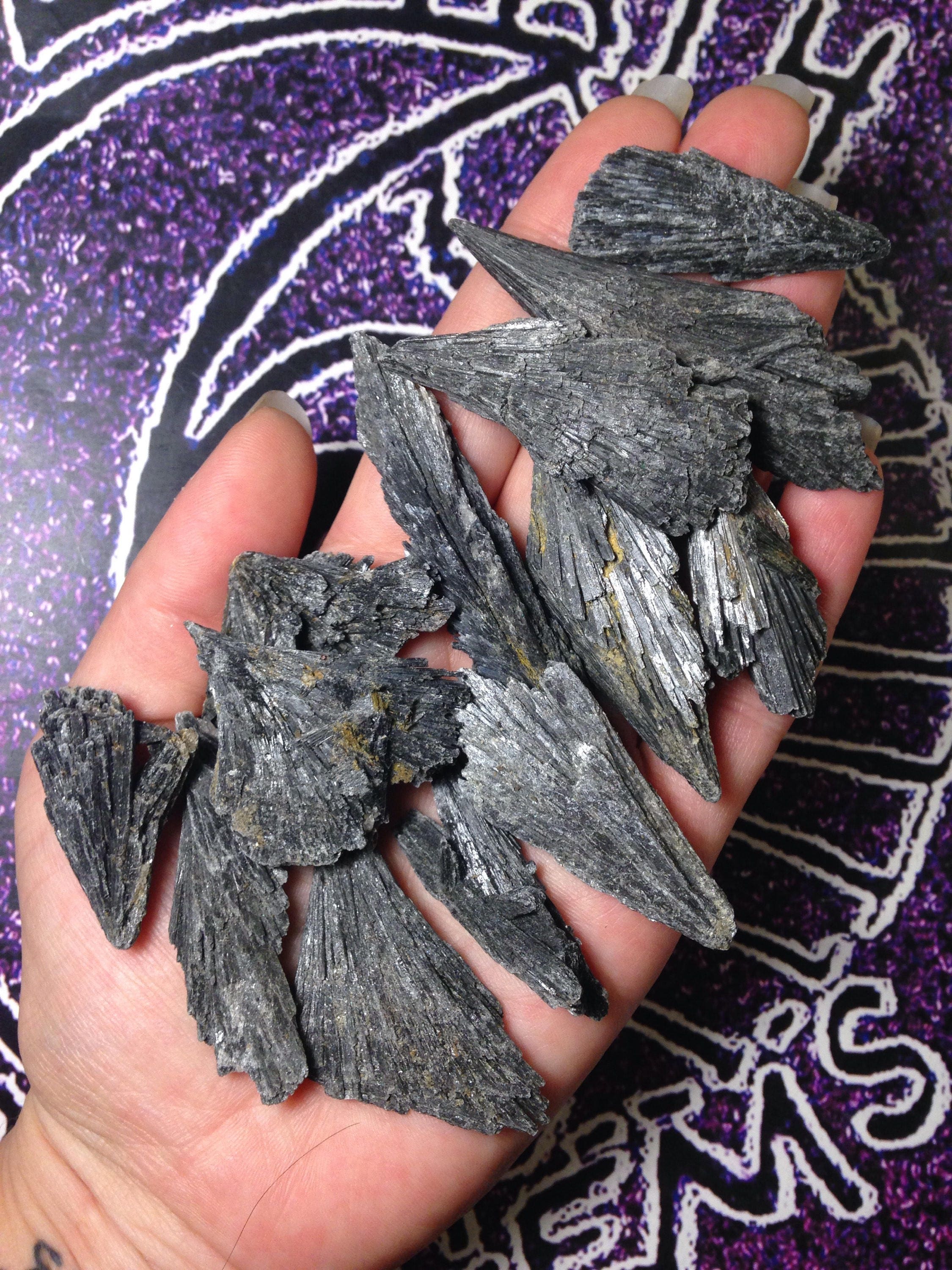 Black Kyanite Blade (1 piece)