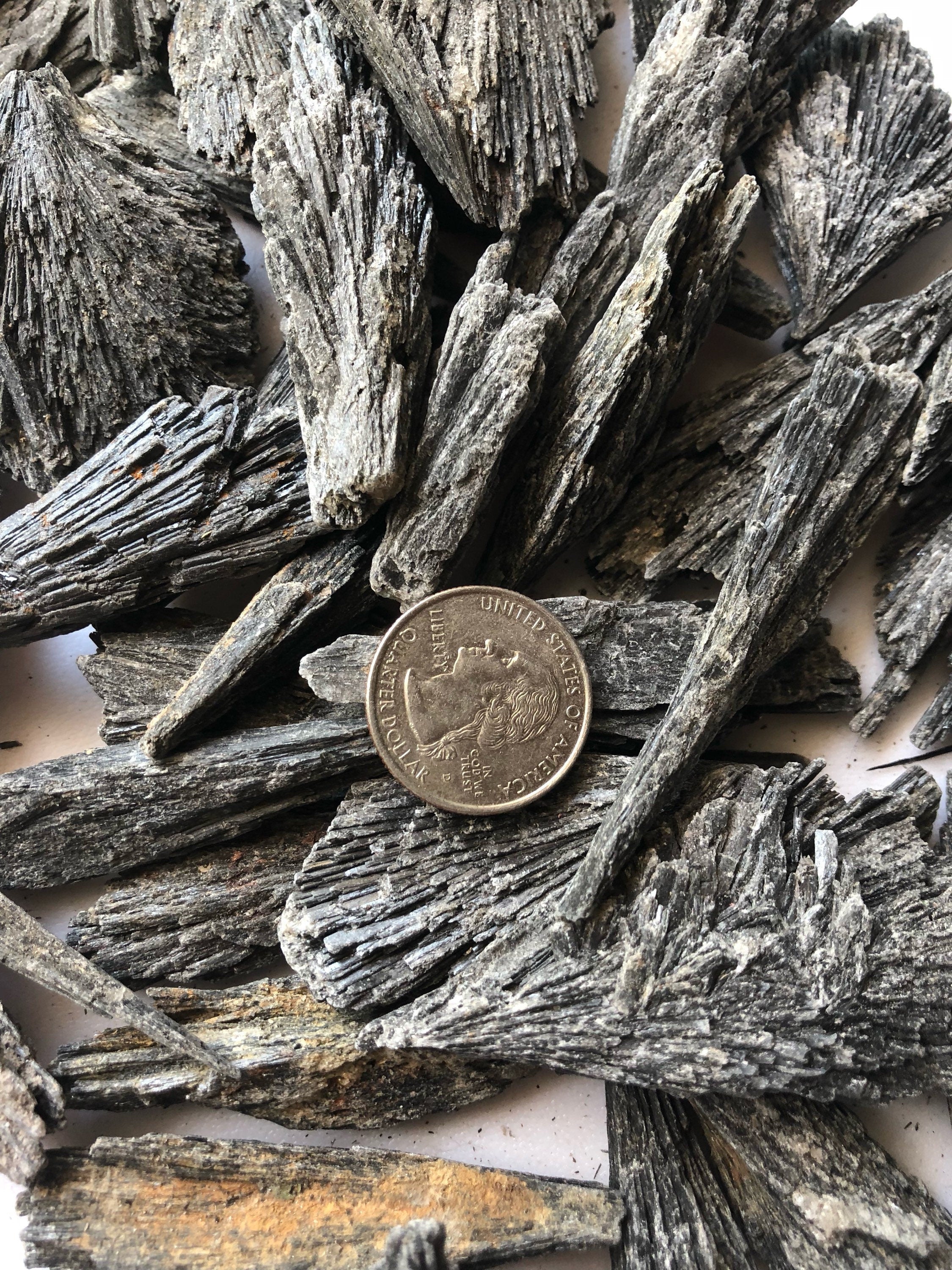 Black Kyanite Blade (1 piece)