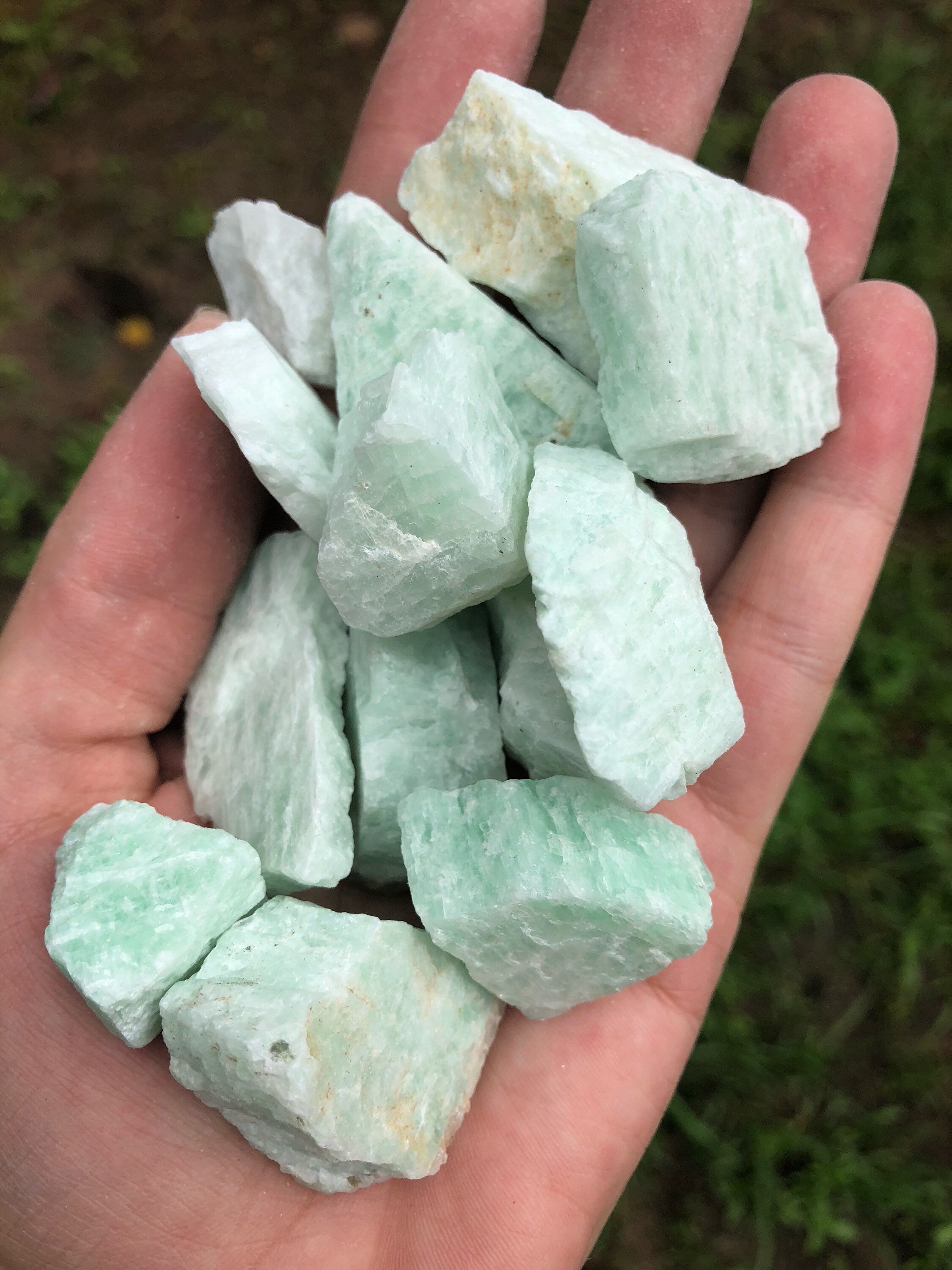 Amazonite (1 rough stone)