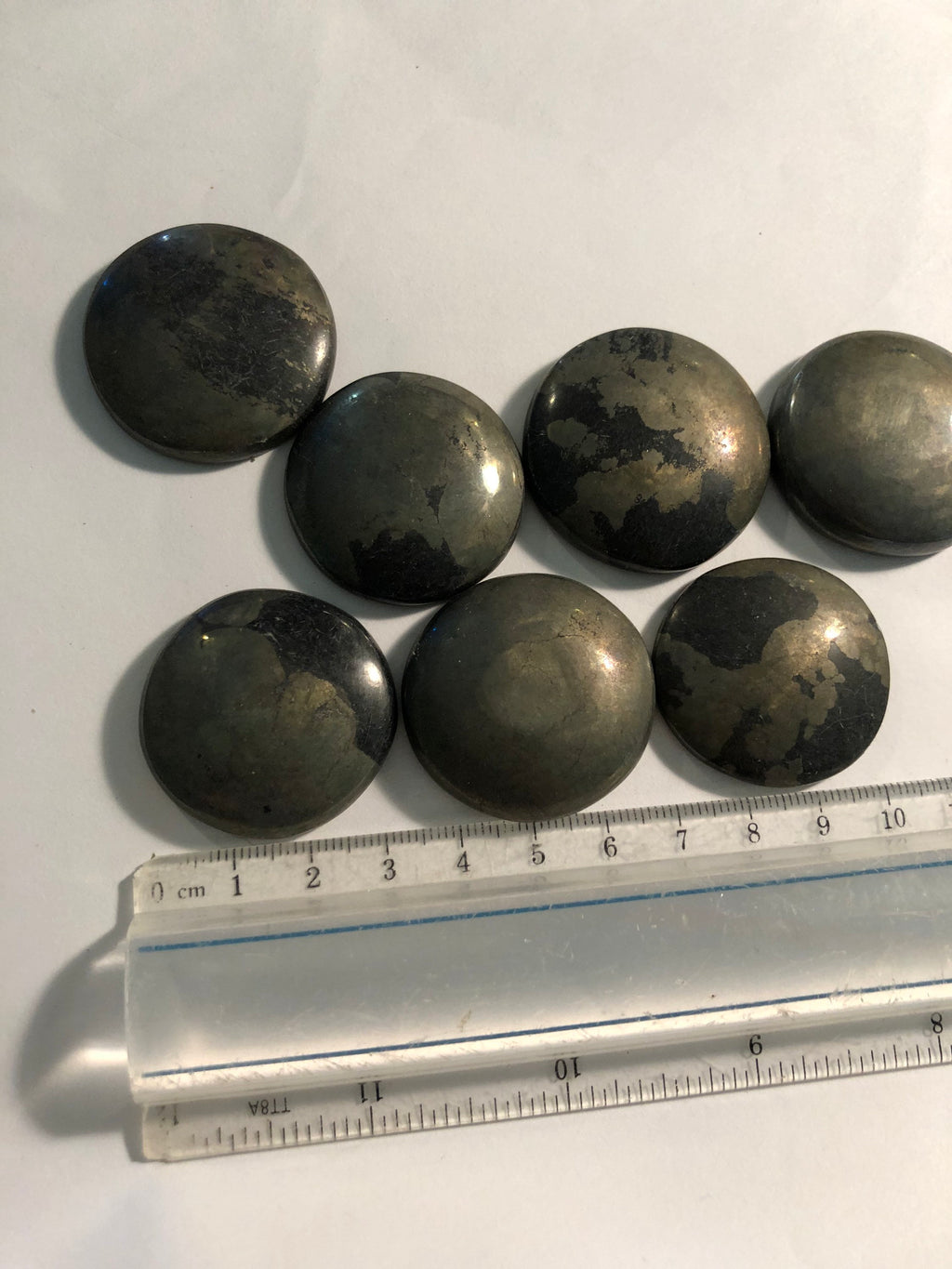 Pyrite Pocket Stone/Round Cabochon (1)
