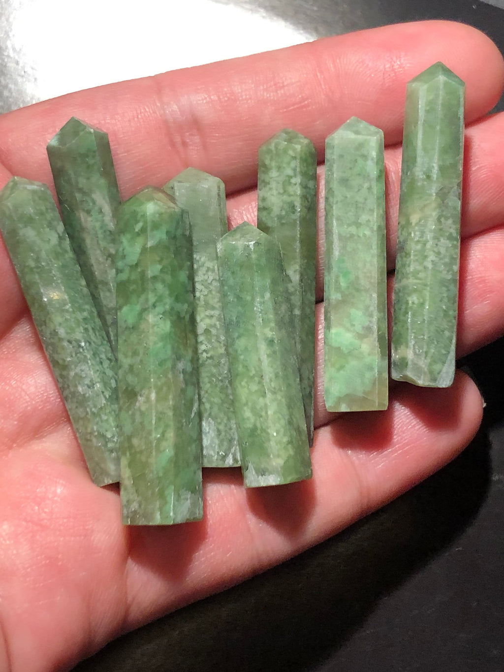 Green Jade Obelisk Tower Natural Stone Point Jewelry Making Supplies (1)