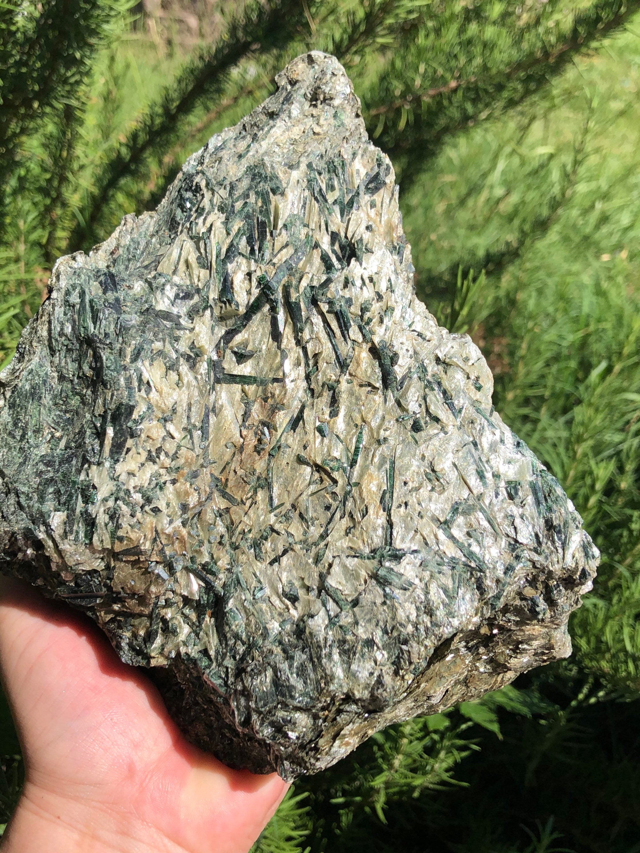 Huge 5.75lb Chrome Diopside Crystals loaded in Matrix