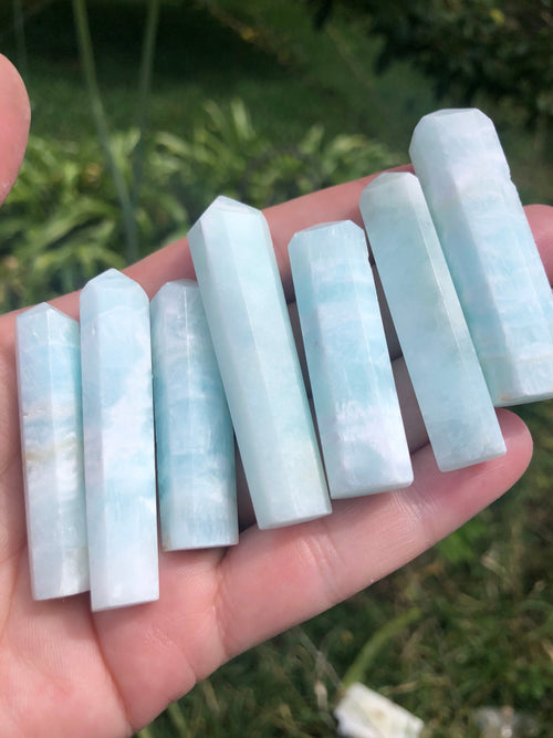 Caribbean Calcite Obelisk Tower Natural Stone Paint (1)