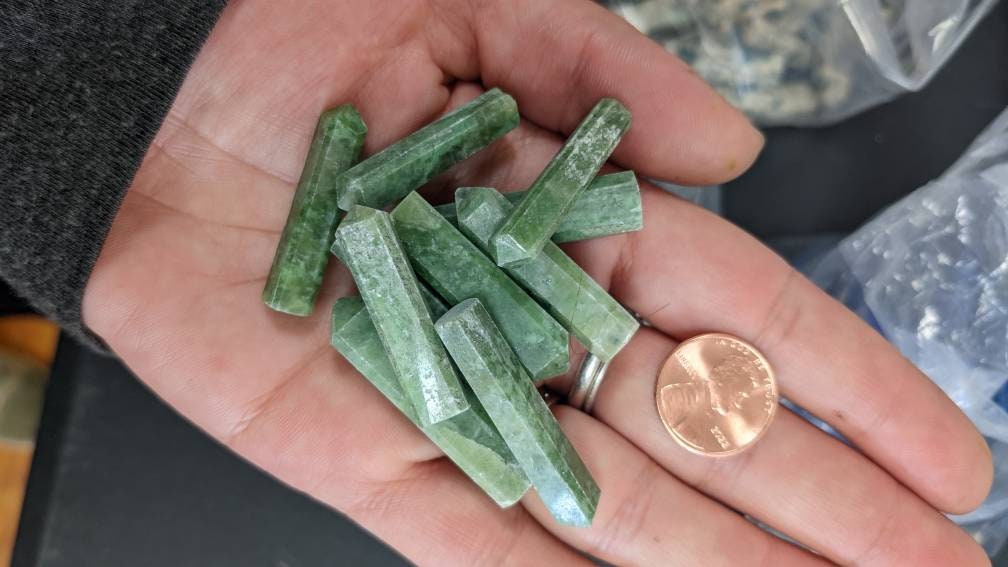 Green Jade Jewelry Size Tower/Obelisk/Point