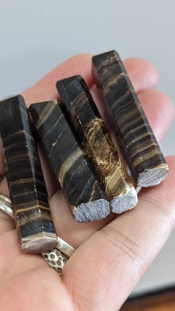 Chocolate Calcite Obelisk Tower Natural Stone Point (1)