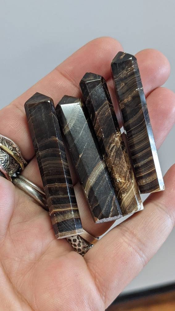Chocolate Calcite Obelisk Tower Natural Stone Point (1)