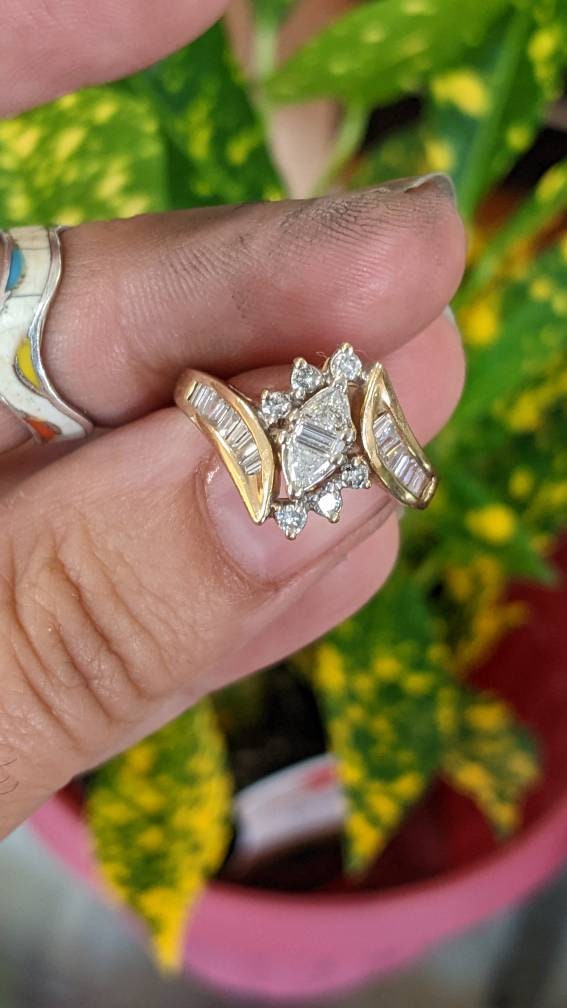 Diamond Yellow 14k Gold Engagement Ring