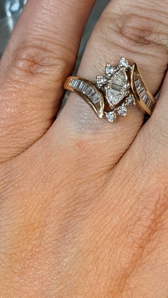 Diamond Yellow 14k Gold Engagement Ring