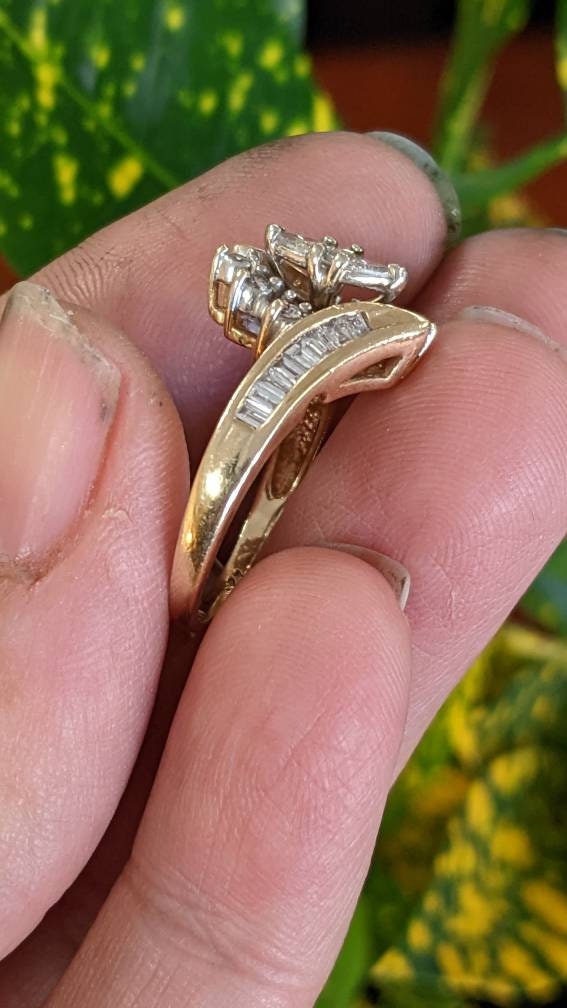 Diamond Yellow 14k Gold Engagement Ring